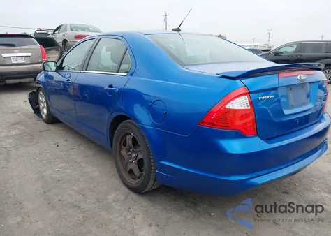 2011 Ford Fusion Se z USA, uszkodzony, nr VIN 3FAHP0HA3BR212069